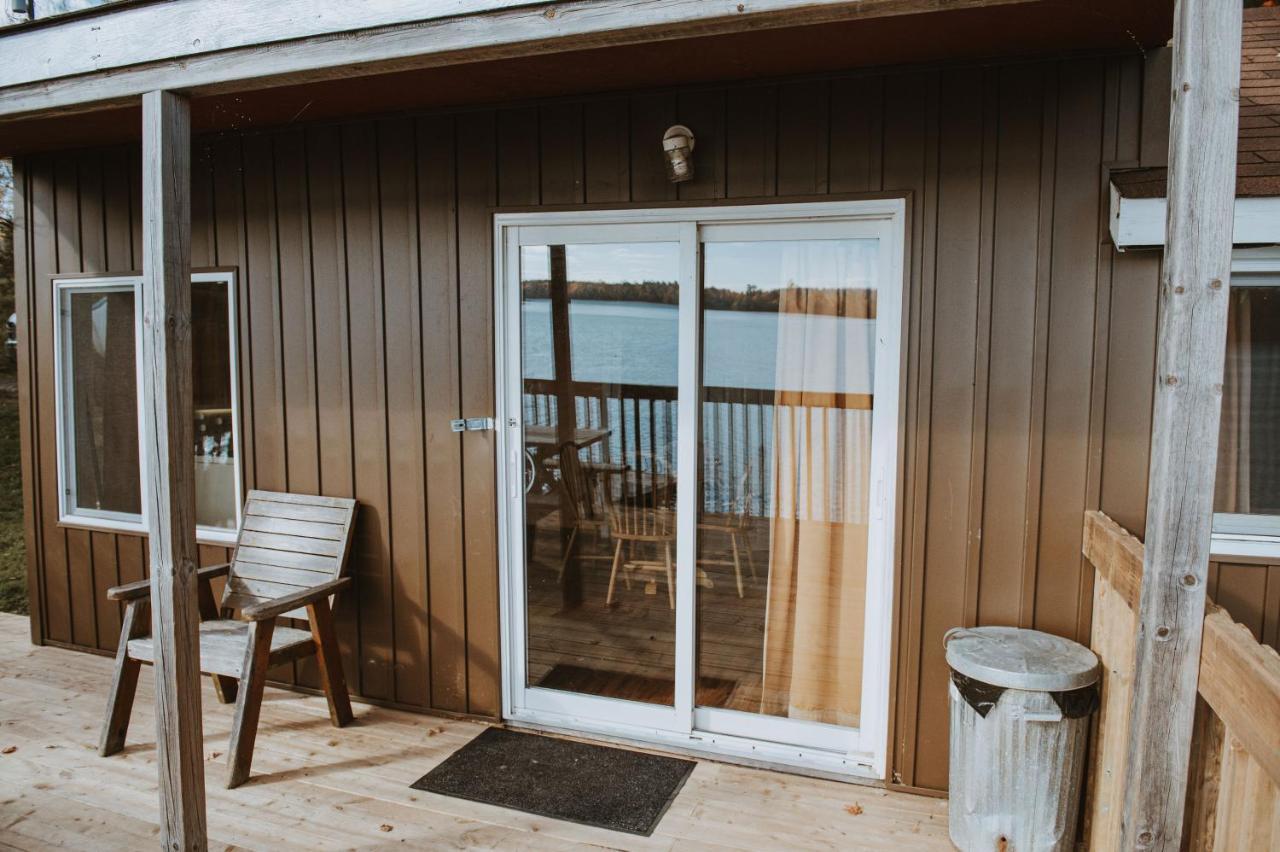 Lang Lake Resort Espanola 외부 사진